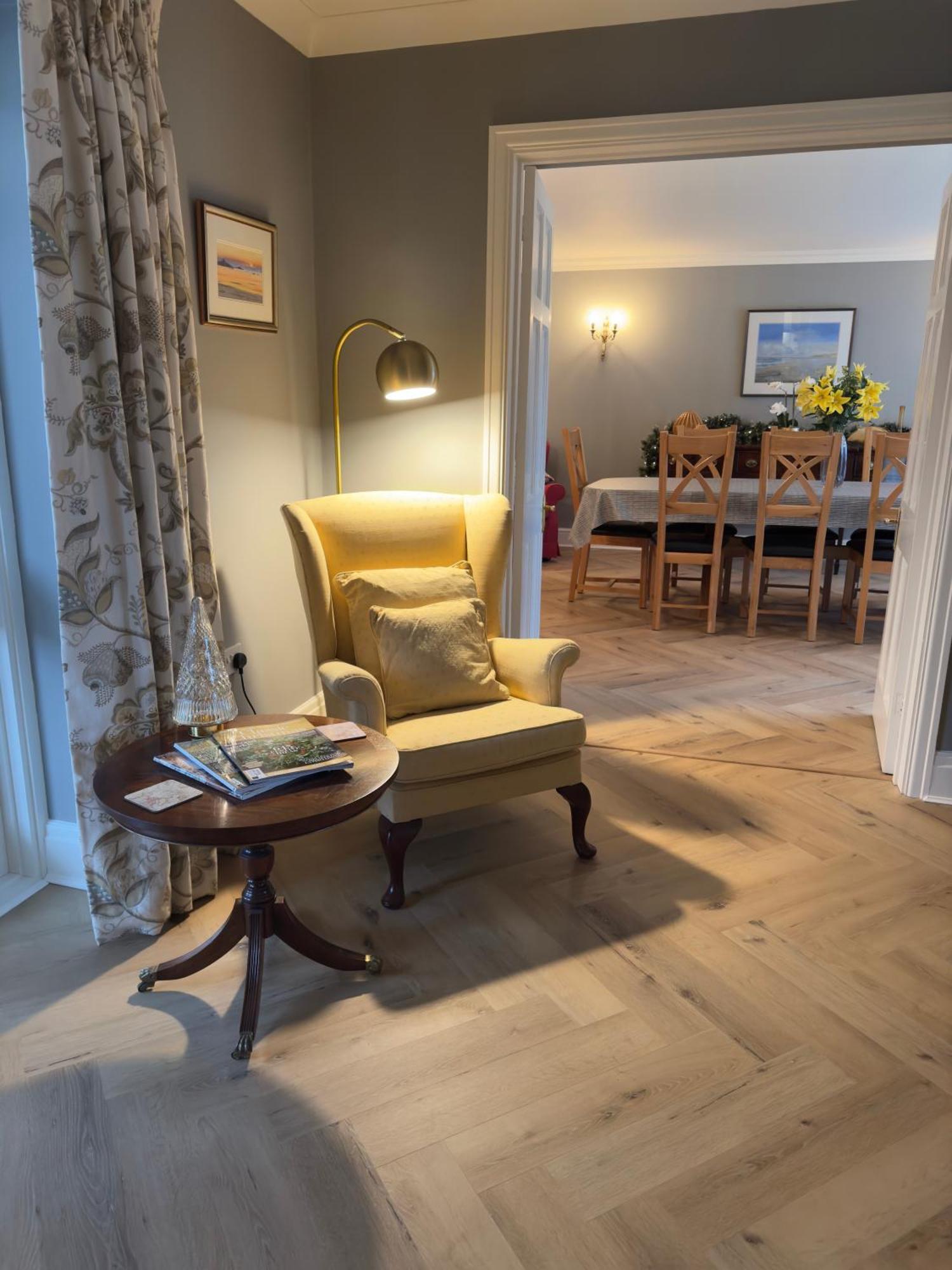 Vast, Elegant Home With Indoor Pool & Sauna Near Popular Golf Course Kington  Zewnętrze zdjęcie